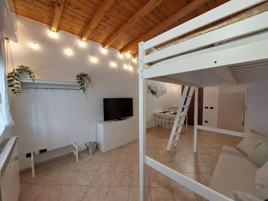 Smile Home! Graziosa Casa Con Parcheggio E Giardino Bovisio Masciago ภายนอก รูปภาพ